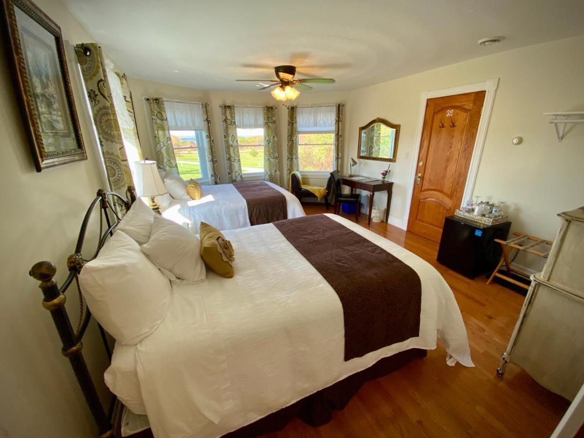 Twin Peaks B&B Mindemoya Kamer foto